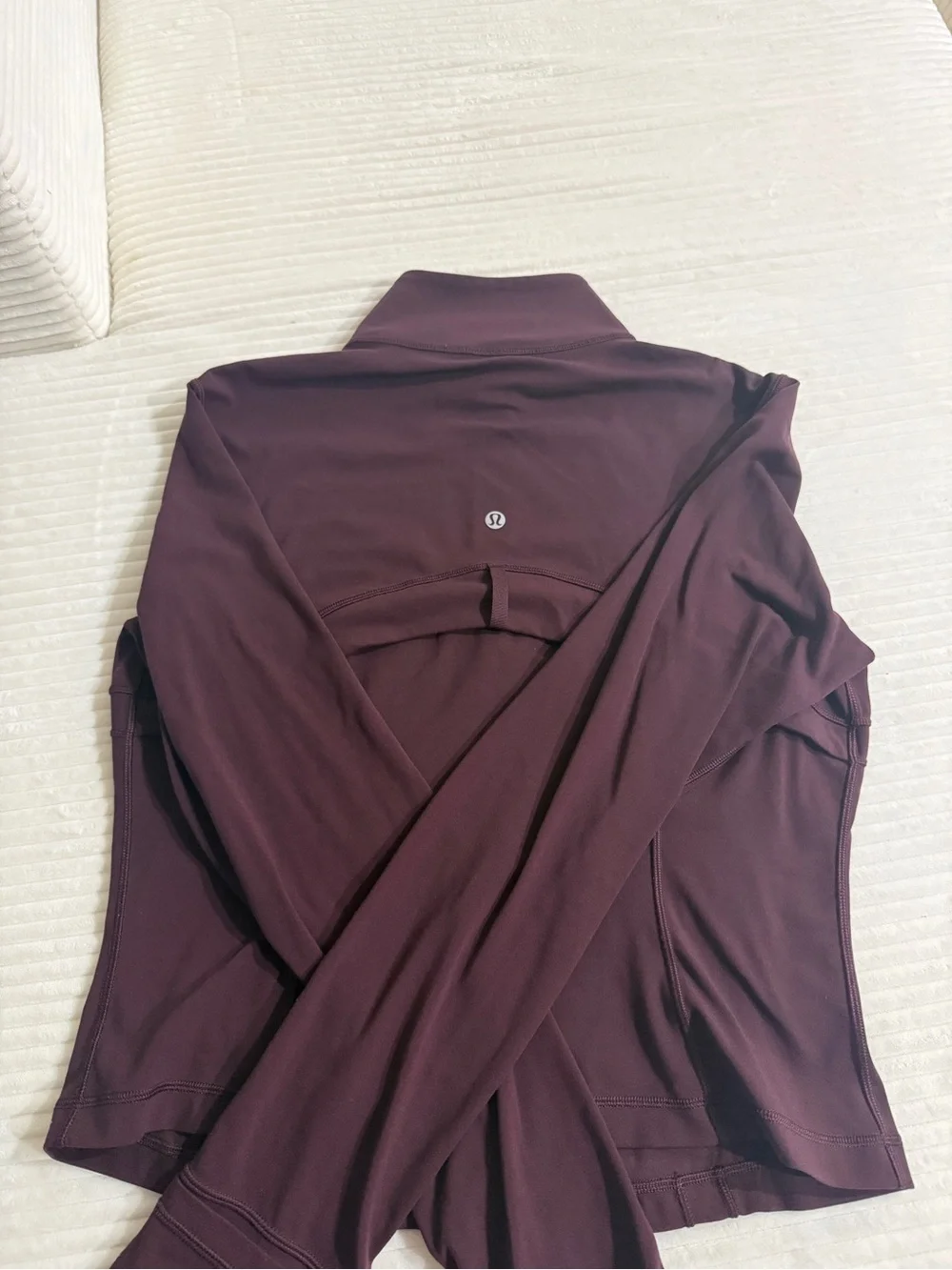 Lululemon Define Cropped Jacket Nulu in Goodnight Plum, size 12